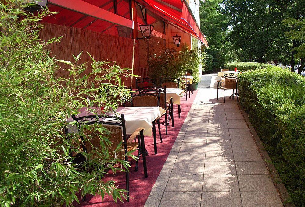 Alecsa Am Olympiastadion Hotel